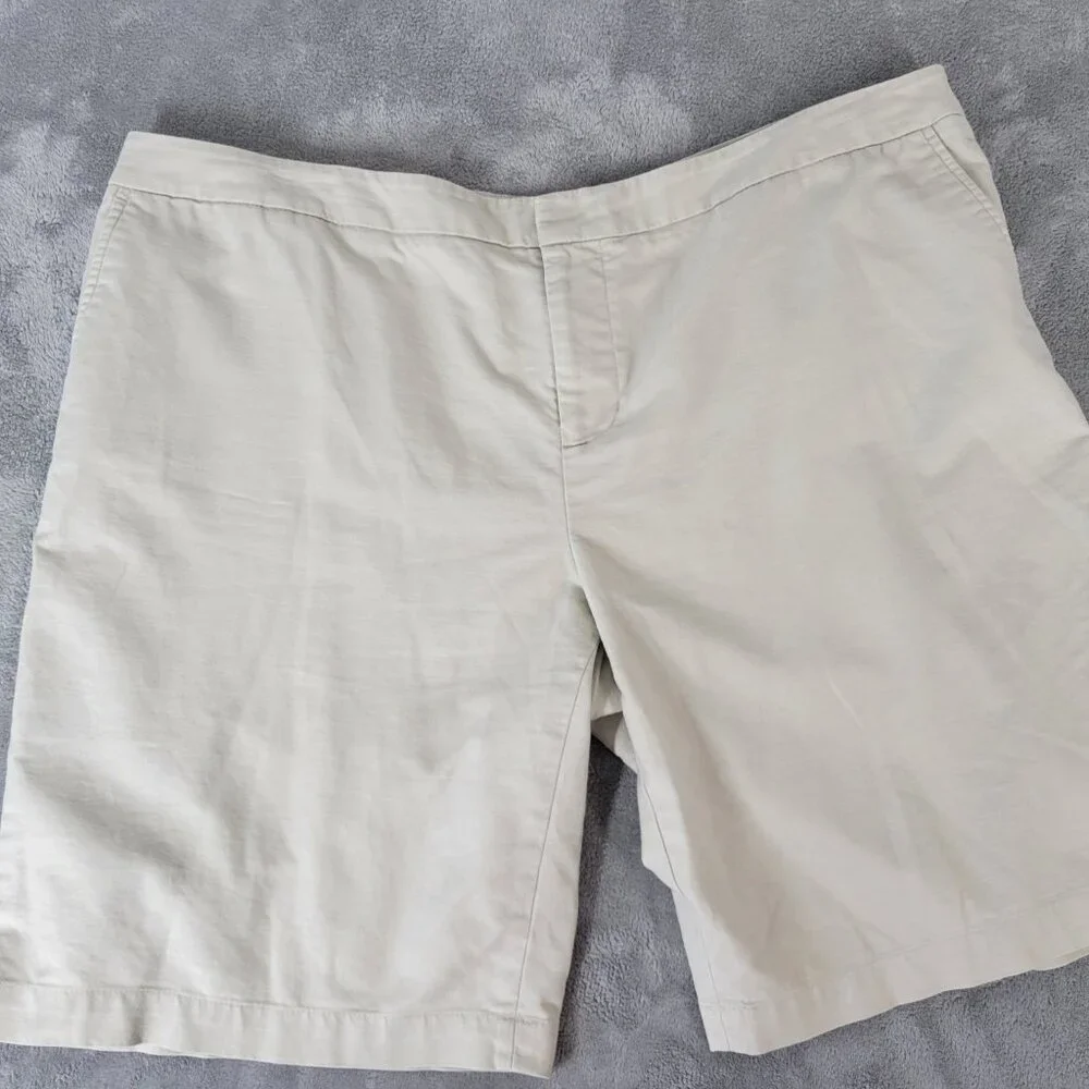Coldwater Creek Womens Shorts Natural Fit Beige 20 Plus Lightweight A13E